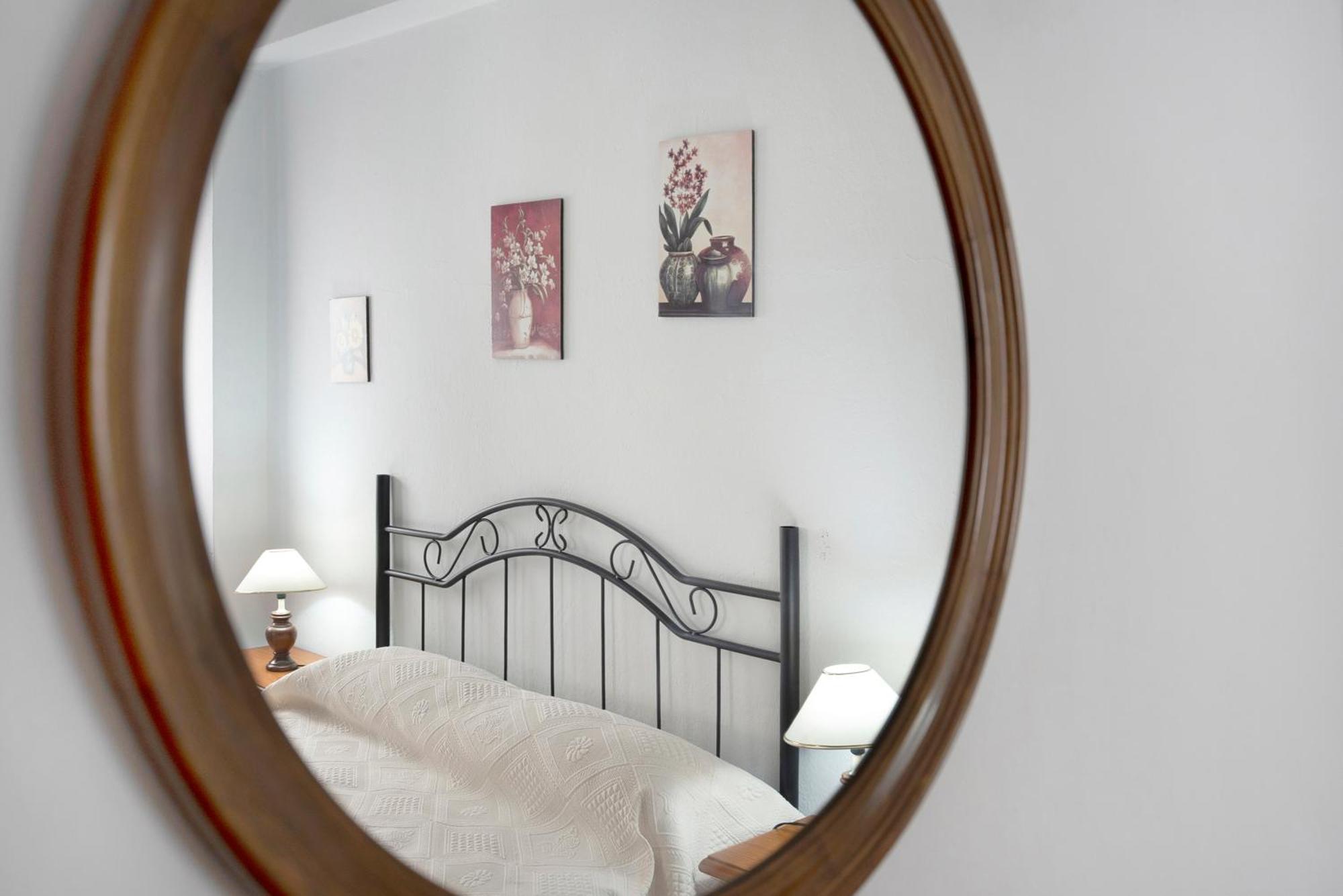 شقة Casa Angela كونيل ذي لا فرونتيرا المظهر الخارجي الصورة